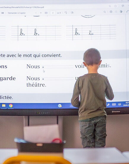 La technologie s’invite dans les classes d’école